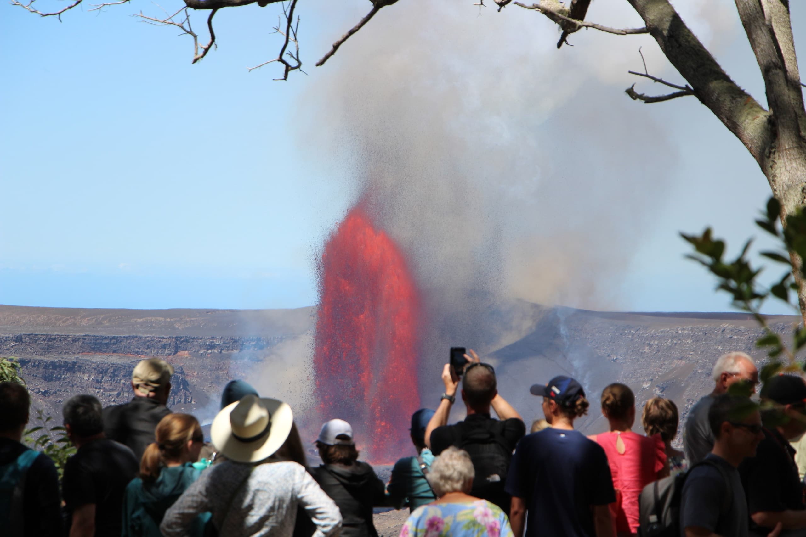 Meet in Volcano!