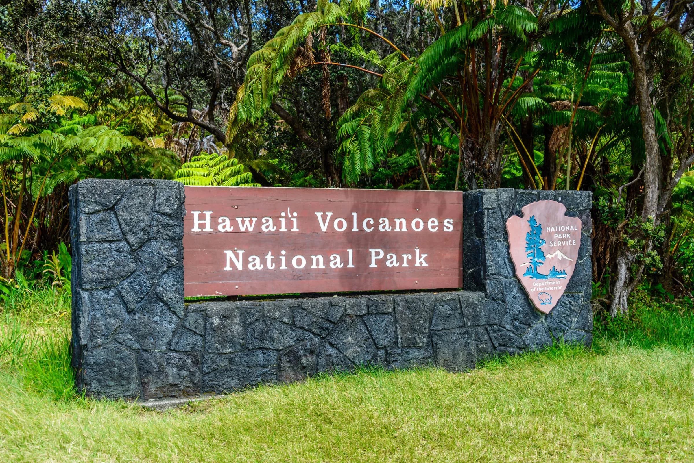 Hawaii Volcanoes National Park: Tours & Visitor Guide (2026)